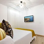 The Golden Corner By Homestaygrancanaria
