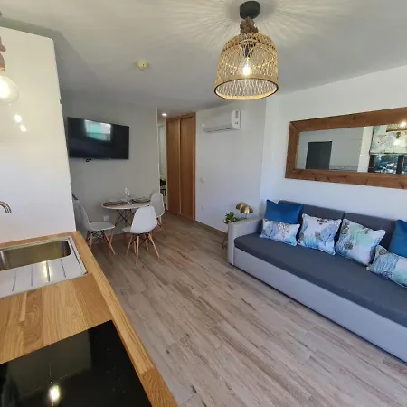 Апартаменты The Golden Corner By Homestaygrancanaria