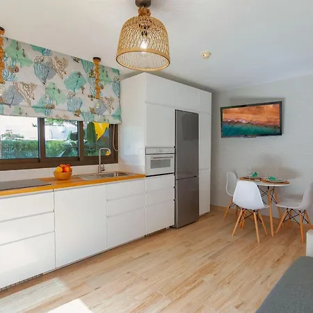 The Golden Corner By Homestaygrancanaria *