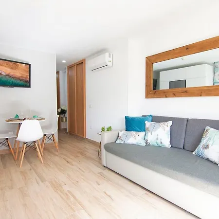 The Golden Corner By Homestaygrancanaria