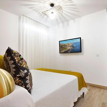 The Golden Corner By Homestaygrancanaria